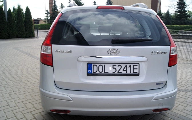 Hyundai I30 cena 21500 przebieg: 148000, rok produkcji 2011 z Syców małe 436